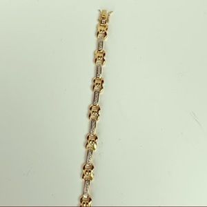 18K 0.78 CT TW Diamond Designer Bracelet